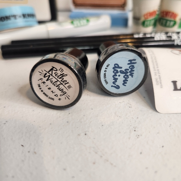 Friends Central Perk Stationary Office Desk Lot New Gifts Central Perk Trivia - Picture 4 of 16